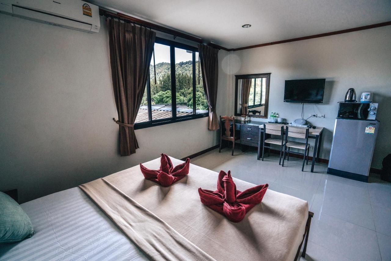 Phra Ae Apartments Ko Lanta Extérieur photo